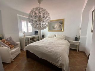Casa adosada en venta en Olvera
