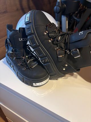 Botas UCDC philipp plein Marteans Berskas Zara