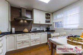 Casa adosada en venta en Meco pueblo en Meco