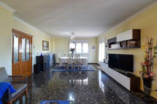 Chalet en venta en Padul