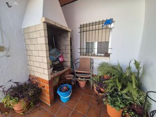Chalet en venta en El Poblado - Abulagar en Puertollano