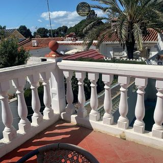 Chalet en venta en Elviria en Marbella