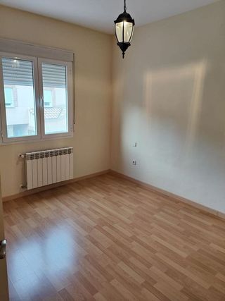 Casa adosada en venta en Corral de Almaguer