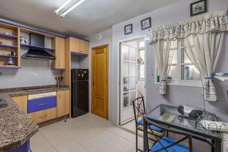 Chalet en venta en Crta. De la Sierra en Granada