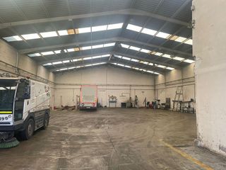 Nave industrial en alquiler en Albolote