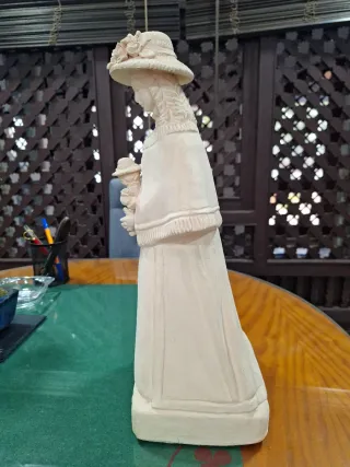 Virgen del Rocío terracota figura