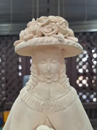 Virgen del Rocío terracota figura