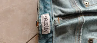 Jeans vintage con fiori e perline