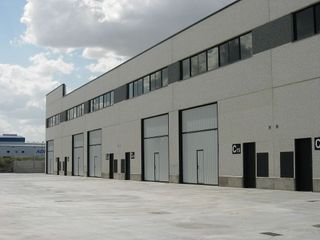 Local comercial en alquiler en Los Olivos - Los Ángeles - Perales del río en Getafe