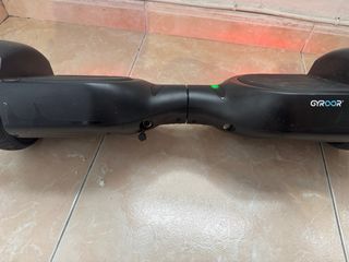 Hoverboard GYROOR Negro con Luces LED