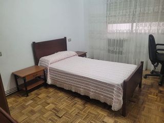 Piso en alquiler en Ensanche - Sar en Santiago de Compostela