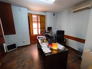 Local comercial en alquiler en Xàtiva