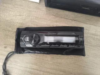 Radio Pioneer MVH-S120UB