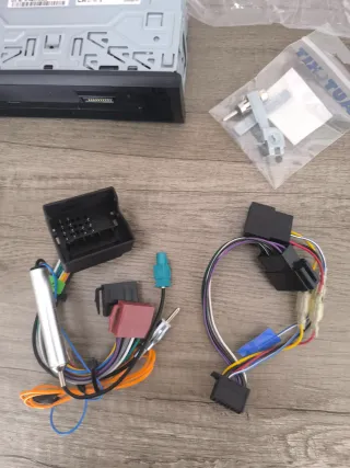 Radio Pioneer MVH-S120UB