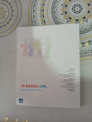 Libro de FP BÁSICA I.P.E de Informática