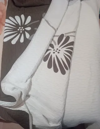 Colcha reversible flores