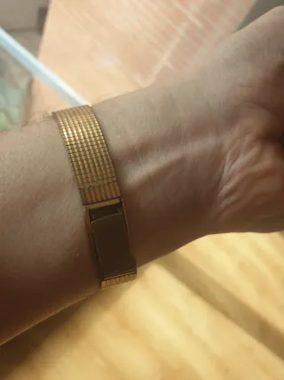 Reloj Suvino Dorado y Blanco