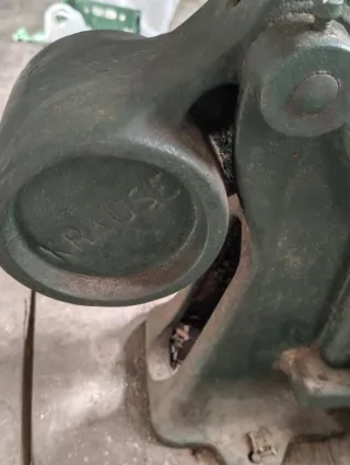 Máquina para redondear puntas