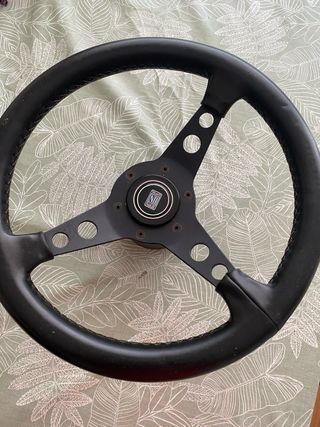 Volante Nardi Piel Negro