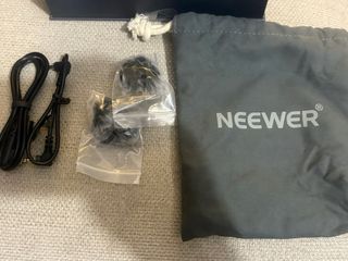 NEEWER CM28 Micrófono Inalámbrico 2.4G