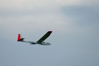 PLANOS EN PAPEL (2)DE AVION QB 2500