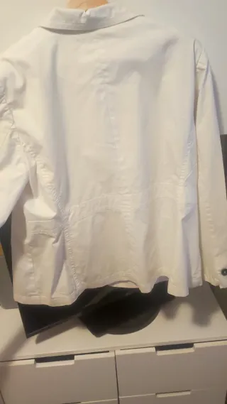 Chaqueta fina blanca Talla XXXL