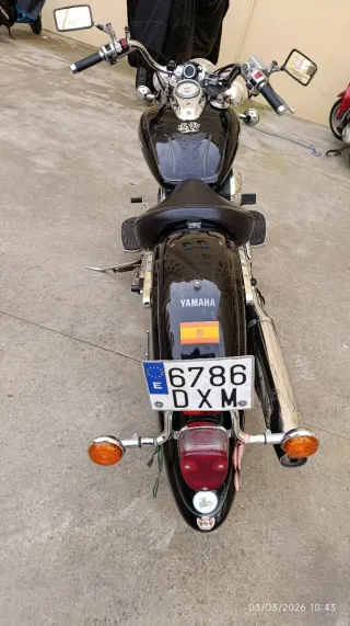 Yamaha Drag Star 650 Clásica Negra