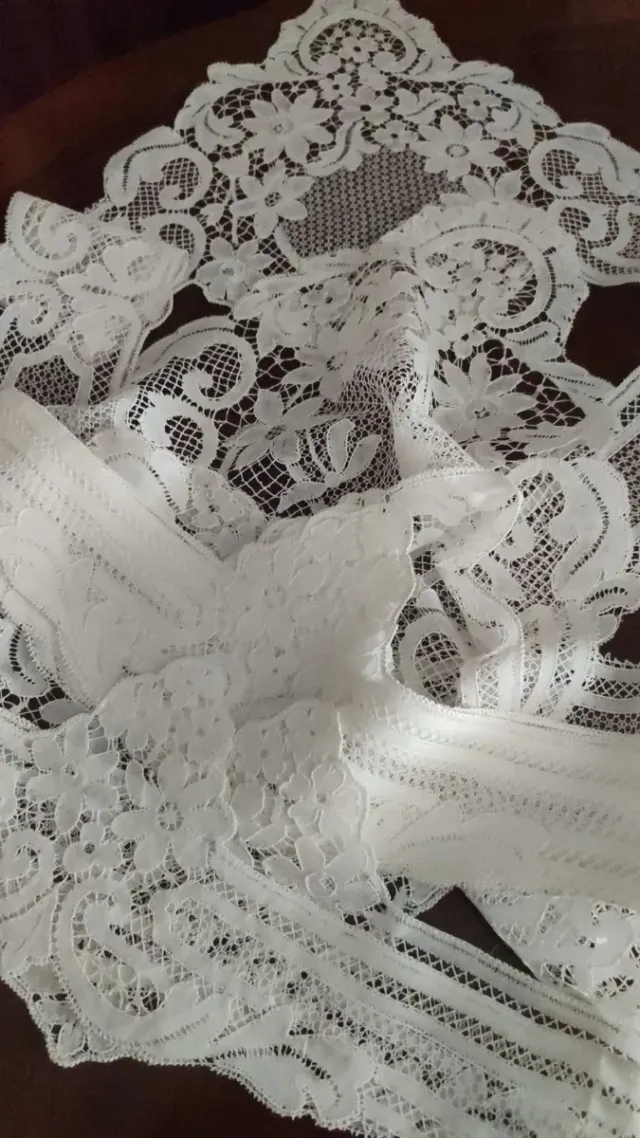 Encaje de Camariñas antiguo ,Preciosa.