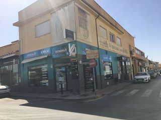 Local comercial en venta en Residencial Triana - Barrio Alto en Gabias (Las)