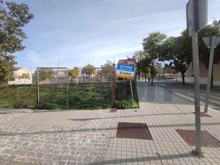 Terreno en venta en Lucena