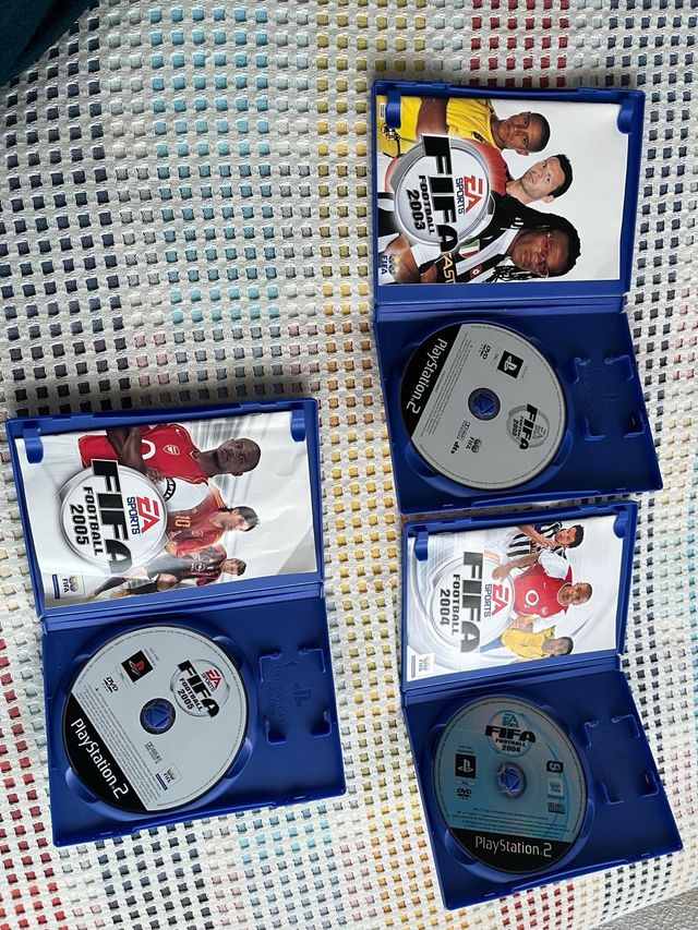 Lote 7 Juegos FIFA PS2 (03, 04, 05, 06, 07, 08, 09