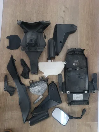 Piezas originales Kawasaki Versys 650.