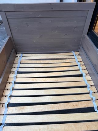 Cama extensible infantil de la marca IKEA