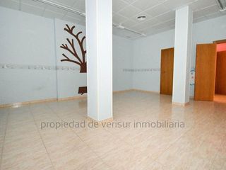 Local comercial en venta en Águilas ciudad en Águilas