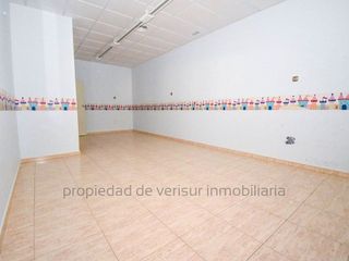 Local comercial en venta en Águilas ciudad en Águilas