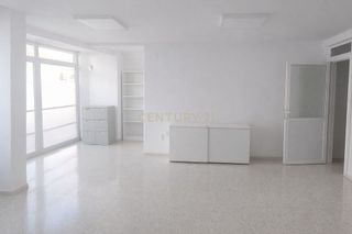 Local comercial en venta en Ciudad Monumental en Cáceres