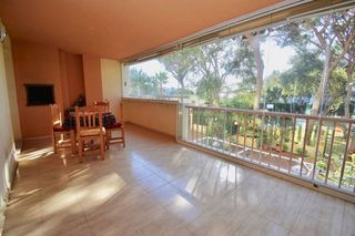 Piso en venta en Calahonda en Mijas