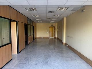 Oficina en venta en Triana Oeste en Sevilla