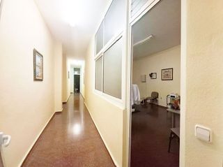 Local comercial en venta en Zona Avenida al Vedat en Torrent