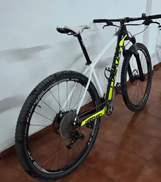 Bicicleta Montaña Carbono 29 Harman