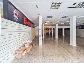Local comercial en venta en Albox