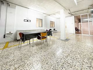 Local comercial en venta en Crevillent