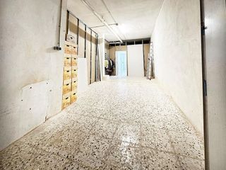 Local comercial en venta en Crevillent