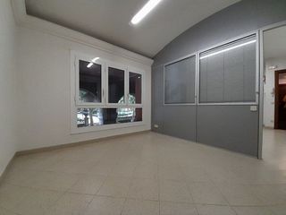 Local comercial en alquiler en Olot