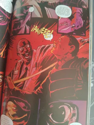 Batman DC comics-Batman la Leyenda Espejo Oscuro