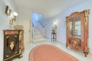 Chalet en alquiler en Nueva Andalucía centro en Marbella