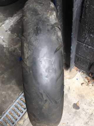 Neumático Kenda 120/80-16 con llanta