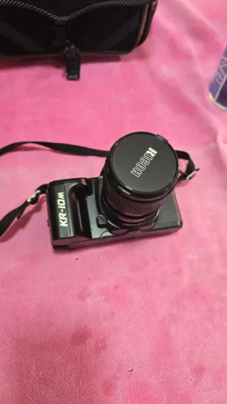 Cámara Analógica Ricoh KR-10M + Flash