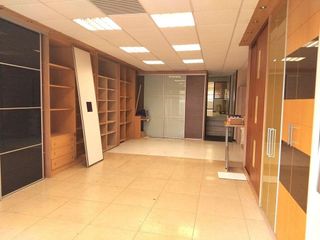 Local comercial en alquiler en Eixample en Mataró