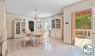 Chalet en venta en Empuriabrava en Castelló d´Empúries
